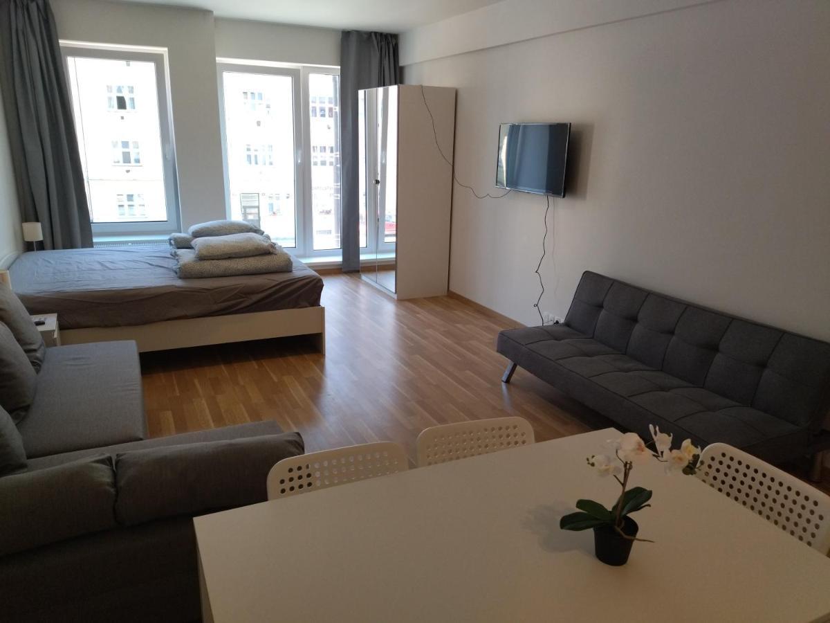 Brand New One Bedroom Apartment #54 In Brand New Building With Free Parking Прага Екстериор снимка